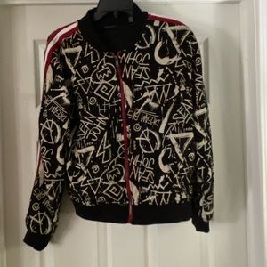Sean John jacket is a junior size XL.